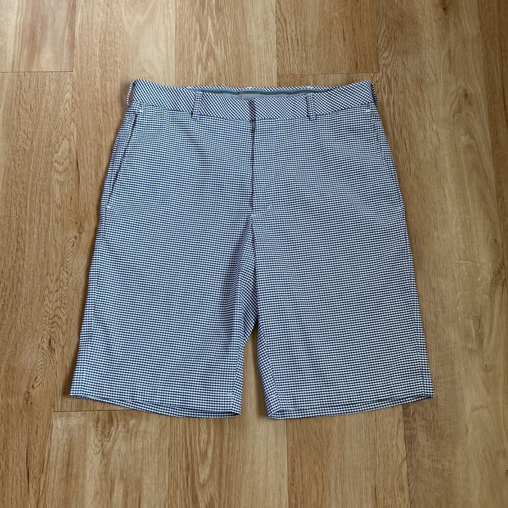 Walter Hagen Men's 32 Waist Golf Shorts 10" Inseam Black White Check Checkered